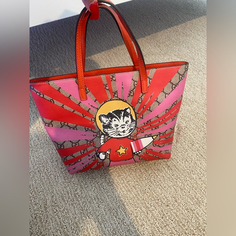 Girls GUCCI purse